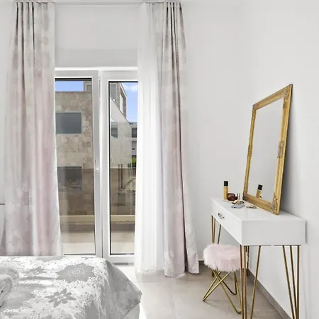 Dina For 6, Okrug Gornji, Sea View, Pool Trogir